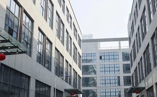 提升建筑外墻表面平整度 助力高品質(zhì)交付.jpg